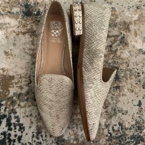 Vince Camuto cream snakeskin loafers